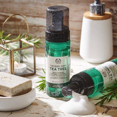 فوم شستشوی بادی شاپ چای سبز The Body Shop Tea Tree Skin Clearing Foaming Cleanser